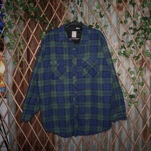 XL -Vintage Y2K Outdoor exchange puffer plaid flannel jacket
